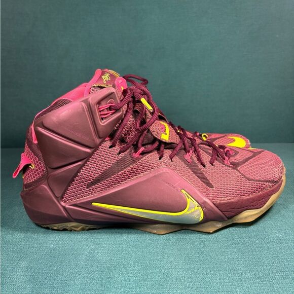 Size 12 - Men’s Nike LeBron XII Double Helix Merlot Volt Pink - Picture 3 of 8